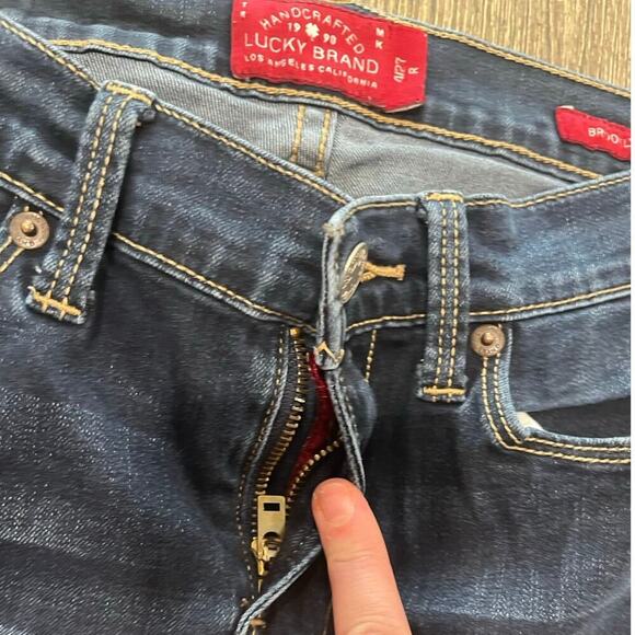 Lucky Brand Brooklyn Skinny Jeans Low Rise Denim Stretch Dark Wash Blue Sz 4/27 - Picture 4 of 12